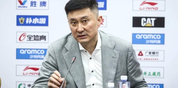 华体会体育登录入口-赢一场就飘了？杜锋又玩阴阳怪气，采访暗戳赵睿周琦或内涵许利民
