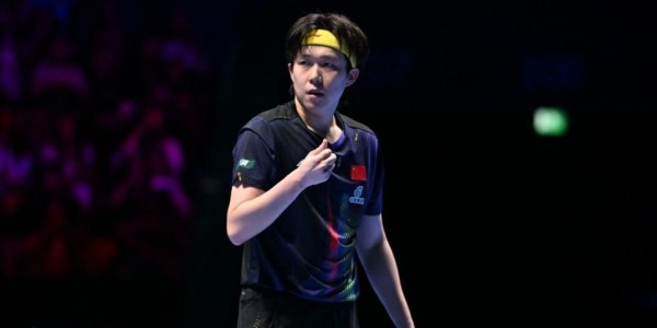 华体会体育-直落三局轻松胜出！王楚钦3-0横扫卢伟，两连胜晋级世界杯16强