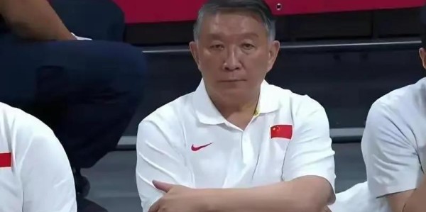 华体会体育登录入口-季后赛场均12+7揽下FMVP！女篮前任扛旗人，或被宫鲁鸣重新召唤？