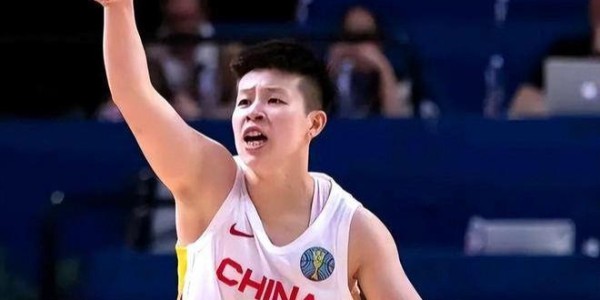 华体会体育登录入口-季后赛场均12+7揽下FMVP！女篮前任扛旗人，或被宫鲁鸣重新召唤？