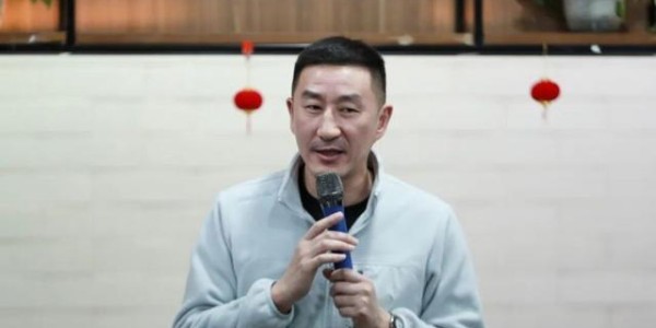 华体会体育官方入口-北京男篮官方：全队对麦基的到来表示欢迎 也向马帝昂致以诚挚感谢