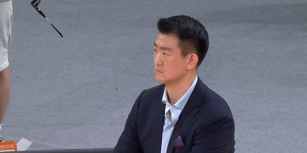 华体会体育登录入口-G4来了！上海拼4-0横扫，广厦望扳回一城，留给王博的时间不多了